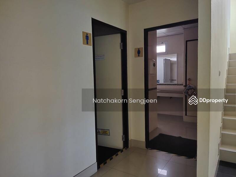 For Sale - Office + House for sale , Soi Punnawithi 34, Sukhumvit 101 Road, Bang Chak , Phra Khanong , Bangkok., Bangkok