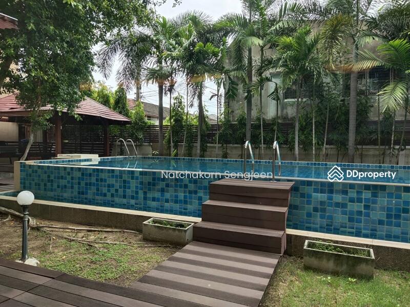 For Sale - Office + House for sale , Soi Punnawithi 34, Sukhumvit 101 Road, Bang Chak , Phra Khanong , Bangkok., Bangkok