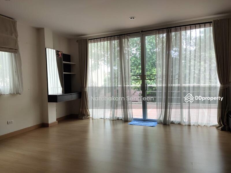 For Sale - Office + House for sale , Soi Punnawithi 34, Sukhumvit 101 Road, Bang Chak , Phra Khanong , Bangkok., Bangkok