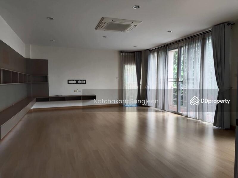 For Sale - Office + House for sale , Soi Punnawithi 34, Sukhumvit 101 Road, Bang Chak , Phra Khanong , Bangkok., Bangkok