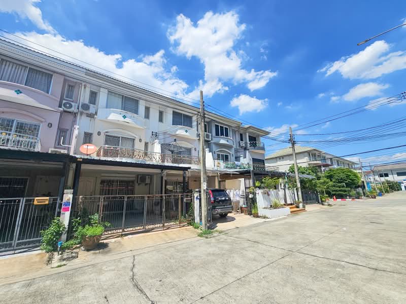 Supalai Ville Ekkamai-Ramindra, Bangkok, Ram Inthra Rd., Tha Rang, Bang Khen, Bangkok, 3 Bedrooms, 130 sqm, Townhouse For Sale, by คุณจ๋า, 10328372 - DDproperty.com