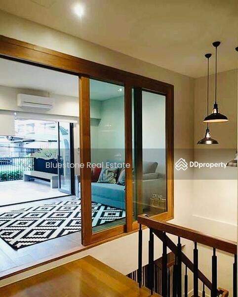 Ekkamai Townhouse Ref: 9137, Bangkok, Khlong Tan Nua, Watthana, Bangkok, 3 Bedrooms, 240 sqm, Townhouse For Rent, by Thiti Boonchurn, 10335803 - DDproperty.com