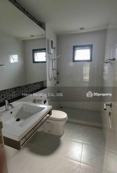 For Rent 4 Bedroom Detached House in Setthasiri Krungthep Kreetha, Bang Kapi Bangkok BRE18051, กรุงเทพ, หัวหมาก, บางกะปิ, กรุงเทพ, 193 ตร.ม., บ้านเดี่ยว ให้เช่า, โดย Hero Realtor Co., Ltd., 10345031 - DDproperty.com