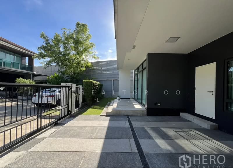 For Rent 4 Bedroom Detached House in Setthasiri Krungthep Kreetha, Bang Kapi Bangkok BRE18051, Bangkok, Hua Mak, Bang Kapi, Bangkok, 4 Bedrooms, 193 sqm, Single Detached House For Rent, by Hero Realtor Co., Ltd., 10345031 - DDproperty.com