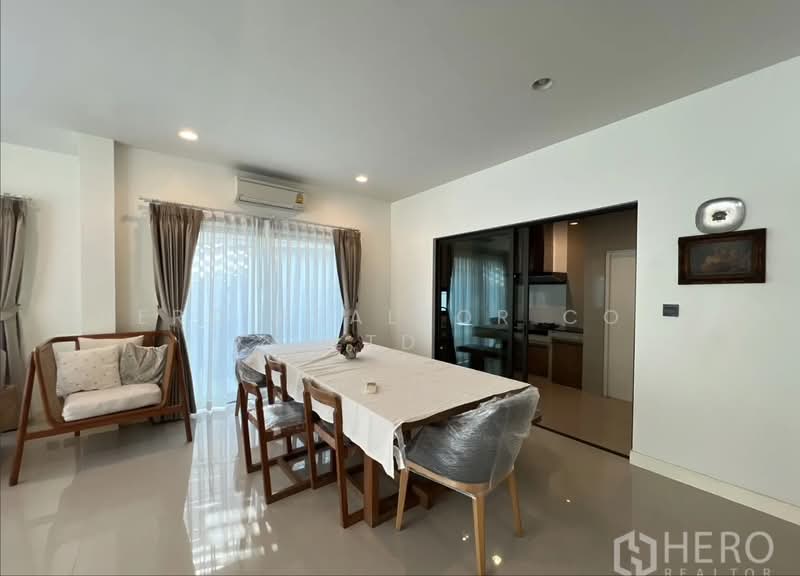 For Rent 4 Bedroom Detached House in Setthasiri Krungthep Kreetha, Bang Kapi Bangkok BRE18051, Bangkok, Hua Mak, Bang Kapi, Bangkok, 4 Bedrooms, 193 sqm, Single Detached House For Rent, by Hero Realtor Co., Ltd., 10345031 - DDproperty.com