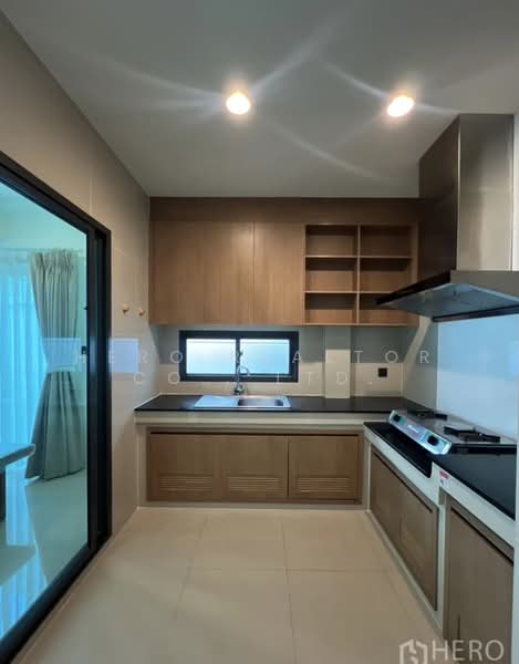 For Rent 4 Bedroom Detached House in Setthasiri Krungthep Kreetha, Bang Kapi Bangkok BRE18051, Bangkok, Hua Mak, Bang Kapi, Bangkok, 4 Bedrooms, 193 sqm, Single Detached House For Rent, by Hero Realtor Co., Ltd., 10345031 - DDproperty.com