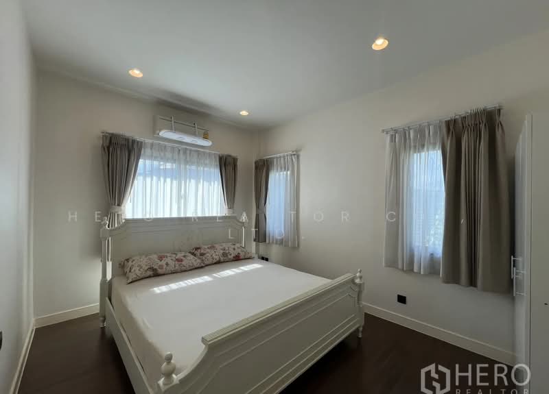For Rent 4 Bedroom Detached House in Setthasiri Krungthep Kreetha, Bang Kapi Bangkok BRE18051, Bangkok, Hua Mak, Bang Kapi, Bangkok, 4 Bedrooms, 193 sqm, Single Detached House For Rent, by Hero Realtor Co., Ltd., 10345031 - DDproperty.com
