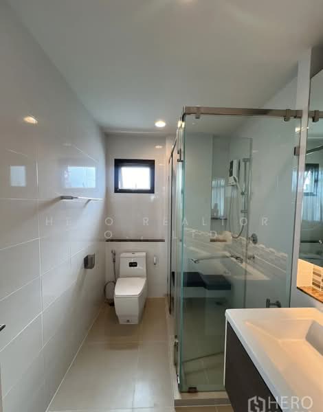 For Rent 4 Bedroom Detached House in Setthasiri Krungthep Kreetha, Bang Kapi Bangkok BRE18051, Bangkok, Hua Mak, Bang Kapi, Bangkok, 4 Bedrooms, 193 sqm, Single Detached House For Rent, by Hero Realtor Co., Ltd., 10345031 - DDproperty.com
