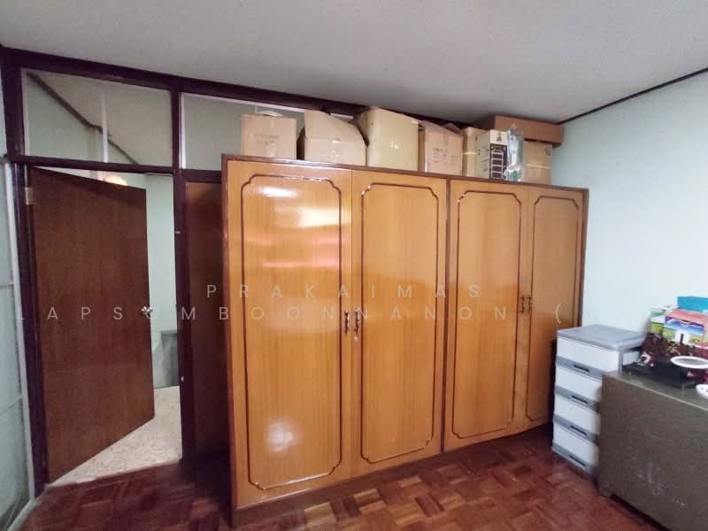 For Sale & Rent: A 5-story commercial building with a private rooftop, located in Soi Yukol1, Bangkok, 14 ซอยยุคล1 บำรุงเมือง, Wat Thep Sirin, Pom Prap Sattru Phai, Bangkok, , 400 sqm, Shophouse For Sale, by Prakaimas Lapsomboonnanon (Ying), 10357727 - DDproperty.com