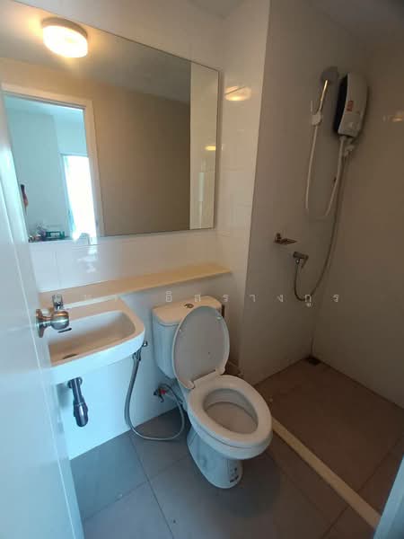 Lumpini Condo Town Bodindecha Ramkhamhaeng, Bangkok, Soi Ramkhamhaeng 43/1, Phlapphla, Wang Thonglang, Bangkok, 1 Bedroom, 23 sqm, Condo For Rent, by ภัทร อิสรางกูร, 10359873 - DDproperty.com