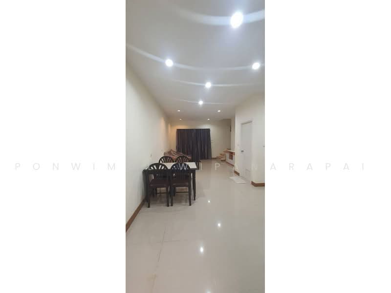 Villette City Pattanakarn 38, Bangkok, Phatthanakan Road, Prawet, Bangkok, 3 Bedrooms, 160 sqm, Townhouse For Sale, by Ponwimol Wipanarapai, 10375416 - DDproperty.com