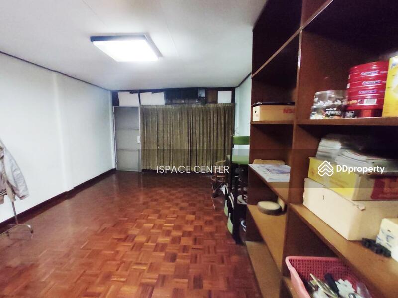 Sell & Rent Home Office Full Decorate Closed to Suanmali Center & Thonburi Hospital, Bangkok, บำรุงเมือง, Wat Thep Sirin, Pom Prap Sattru Phai, Bangkok, , 300 sqm, Shophouse For Sale, by Khun Varittinun, 10375875 - DDproperty.com