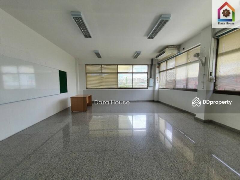 ขาย - ขาย ที่ดินพร้อมอาคาร ซอยวิภาวดีรังสิต 56 กรุงเทพฯ, กรุงเทพ