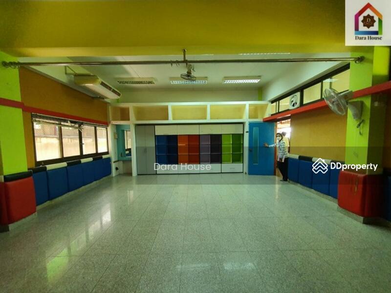 ขาย - ขาย ที่ดินพร้อมอาคาร ซอยวิภาวดีรังสิต 56 กรุงเทพฯ, กรุงเทพ
