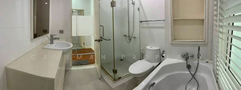 Siri Residence, Bangkok, 21 Soi Sukhumvit 24, Khong Tan, Khlong Toei, Bangkok, 1 Bedroom, 60 sqm, Condo For Rent, by Caveman Property, 10381680 - DDproperty.com