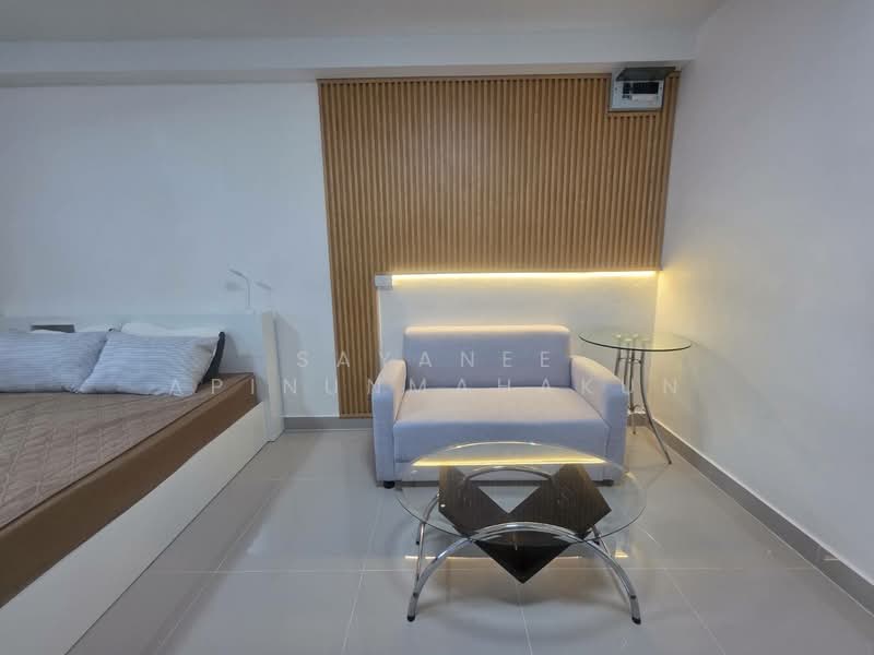 Supalai City Home Ratchada 10, Bangkok, Soi Ratchadaphisek 10, Ratchadaphisek Road, Huai Khwang, Huai Khwang, Bangkok, 1 Bedroom, 30 sqm, Condo For Rent, by Sayanee Apinunmahakun, 10384195 - DDproperty.com
