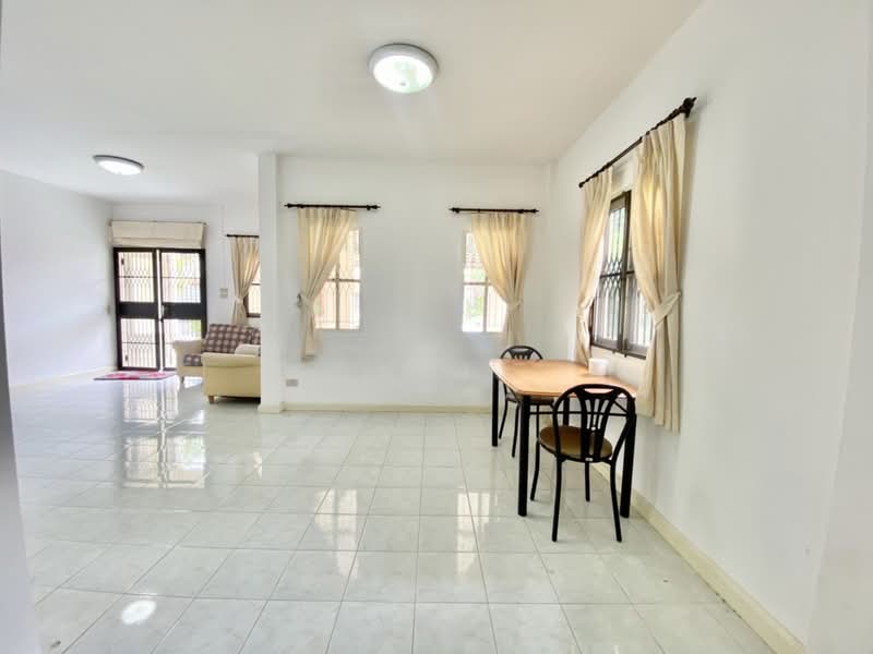 House for Sale Parichat Village, MaeJo, Sansai, Chiang Mai, Nong Chom, San Sai, Chiang Mai, 3 Bedrooms, 100 sqm, Single Detached House For Sale, by Noi, 10385355 - DDproperty.com