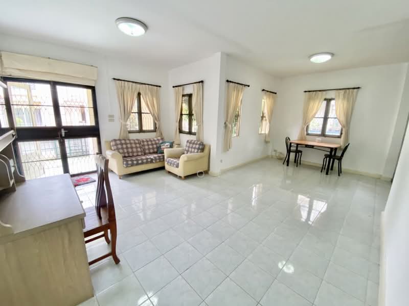House for Sale Parichat Village, MaeJo, Sansai, Chiang Mai, Nong Chom, San Sai, Chiang Mai, 3 Bedrooms, 100 sqm, Single Detached House For Sale, by Noi, 10385355 - DDproperty.com