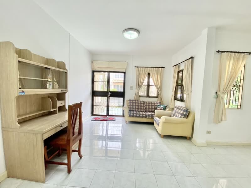 House for Sale Parichat Village, MaeJo, Sansai, Chiang Mai, Nong Chom, San Sai, Chiang Mai, 3 Bedrooms, 100 sqm, Single Detached House For Sale, by Noi, 10385355 - DDproperty.com