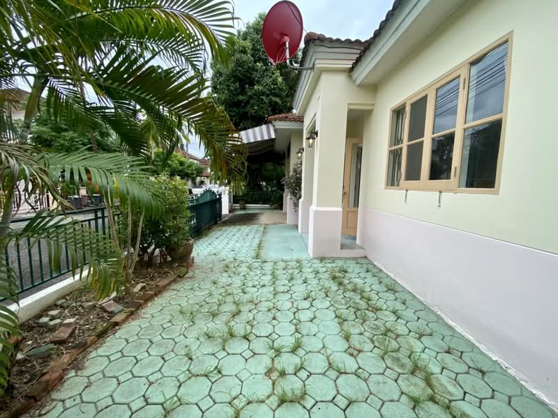 House for Sale Parichat Village, MaeJo, Sansai, Chiang Mai, Nong Chom, San Sai, Chiang Mai, 3 Bedrooms, 100 sqm, Single Detached House For Sale, by Noi, 10385355 - DDproperty.com