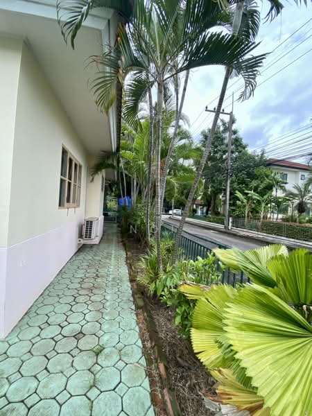 House for Sale Parichat Village, MaeJo, Sansai, Chiang Mai, Nong Chom, San Sai, Chiang Mai, 3 Bedrooms, 100 sqm, Single Detached House For Sale, by Noi, 10385355 - DDproperty.com