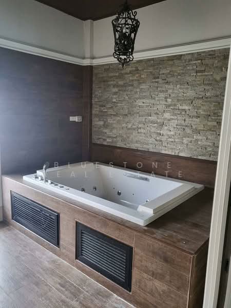 Baan Klang Muang Urbanion Rama 9-Ladprao, Bangkok, Soi Ladprao 84, Ladprao Road, Wang Thonglang, Bangkok, 3 Bedrooms, 120 sqm, Townhouse For Rent, by Thiti Boonchurn, 10385806 - DDproperty.com