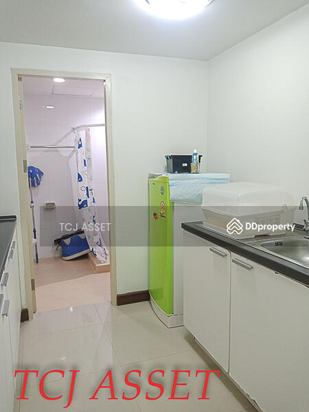 The Escape condominium, Bangkok, Bang Chak, Phra Khanong, Bangkok, 1 Bedroom, 42 sqm, Condo For Sale, by จิณณ์กระวี เตชะไชยนันท์, 10387033 - DDproperty.com