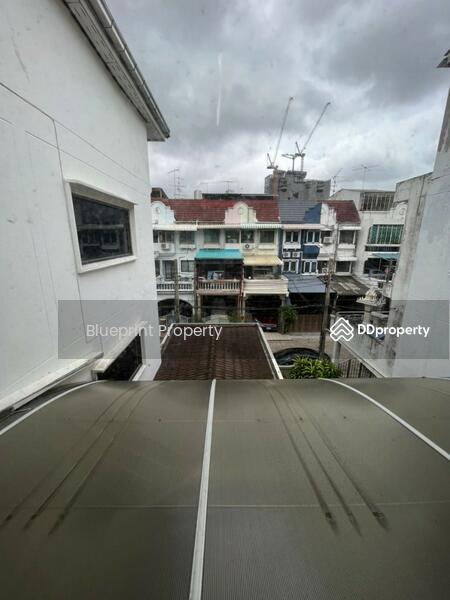 ขาย - บ้านเจริญกรุงซอย 77, กรุงเทพ
