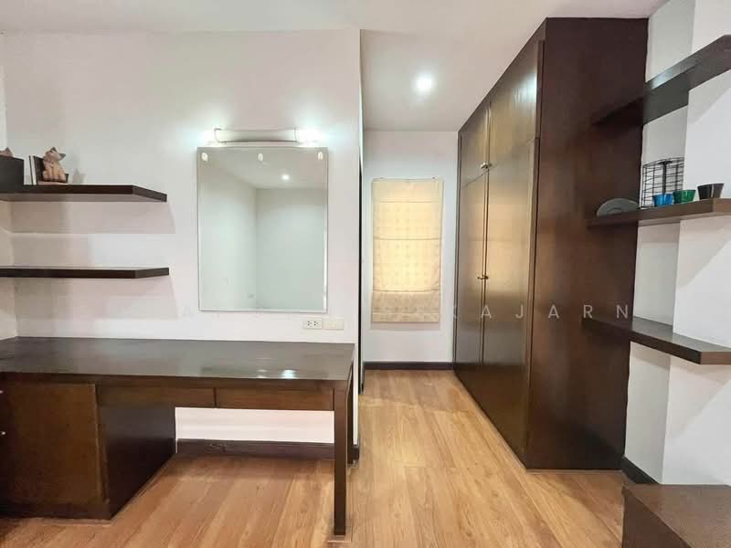 หมู่บ้านอบอุ่น, Nonthaburi, Bang Yai, Nonthaburi, 5 Bedrooms, 300 sqm, Single Detached House For Rent, by Supaporn Sekajarn, 10395625 - DDproperty.com