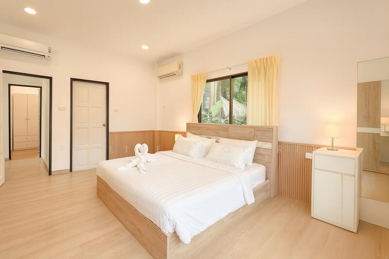 ให้เช่า - 7R0572 condominium for rent with 2 bedroom 2 bathroom size 90sqm 52,800 per month at rawai, ภูเก็ต