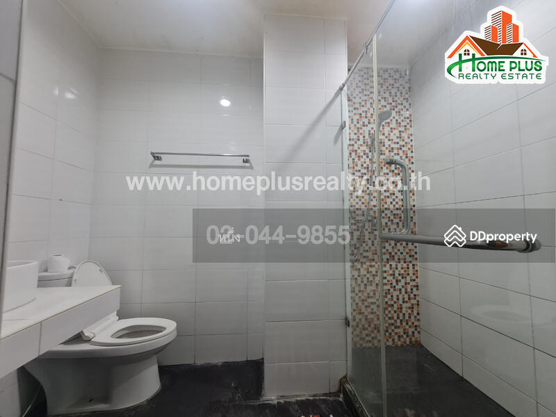 รีโนเวทใหม่ หมู่บ้านวิเศษสุขนคร18 ซอยประชาอุทิศ 79 (ใกล้บิ๊กซีสุขสวัสดิ์), Bangkok, Thung Khru, Thung Khru, Bangkok, 3 Bedrooms, 64 sqm, Townhouse For Sale, by หนึ่ง, 10492084 - DDproperty.com