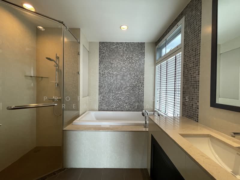 Fullerton Sukhumvit, Bangkok, Sukhumvit Road, Khlong Tan Nua, Watthana, Bangkok, 3 Bedrooms, 155 sqm, Condo For Rent, by PROPERTYSIGHTS REAL ESTATE, 10509296 - DDproperty.com