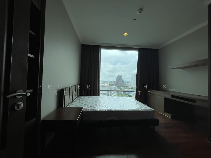Fullerton Sukhumvit, Bangkok, Sukhumvit Road, Khlong Tan Nua, Watthana, Bangkok, 3 Bedrooms, 155 sqm, Condo For Rent, by PROPERTYSIGHTS REAL ESTATE, 10509296 - DDproperty.com