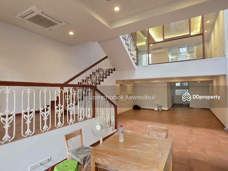 ให้เช่า - House for rent on wireless road, กรุงเทพ