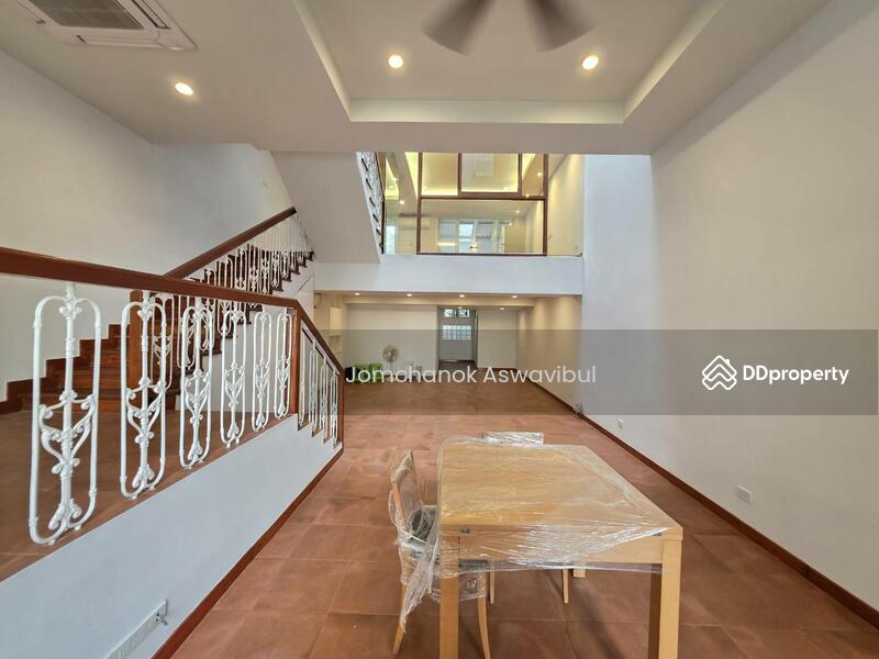 ให้เช่า - House for rent on wireless road, กรุงเทพ