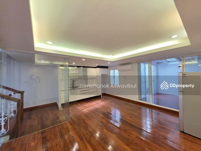 ให้เช่า - House for rent on wireless road, กรุงเทพ