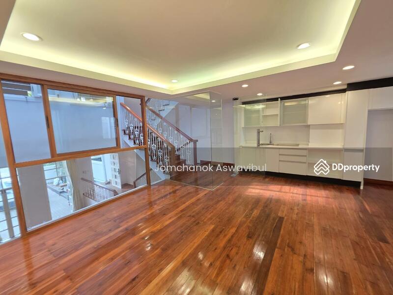 ให้เช่า - House for rent on wireless road, กรุงเทพ