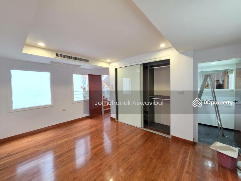 ให้เช่า - House for rent on wireless road, กรุงเทพ