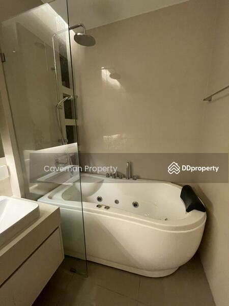 Menam Residences, Bangkok, 2088 Charoenkrung Road, Wat Prayakrai, Bang Kho Laem, Bangkok, 2 Bedrooms, 77 sqm, Condo For Rent, by Caveman Property, 10516763 - DDproperty.com