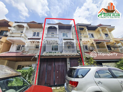 ขาย - หมู่บ้านศรีประชา วิลล่า ถนนพุทธมณฑลสาย4 (ใกล้สนามหลวง2) รีโนเวทใหม่, กรุงเทพ