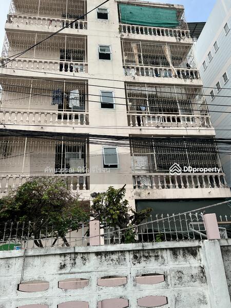 For Sale - Land and property for sale in Naradhiwat 13 , Satorn , size 79sqw. Sale 16,900,000 Baht, Bangkok