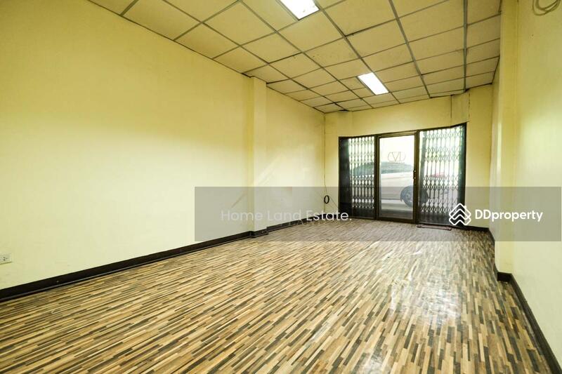 ให้เช่า - อาคารพาณิชย์ 3 ชั้น ติดสี่เเยกราชวิถี, กรุงเทพ