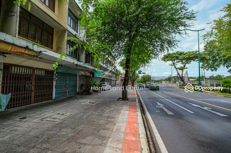 For Rent - อาคารพาณิชย์ 3 ชั้น ติดสี่เเยกราชวิถี, Bangkok