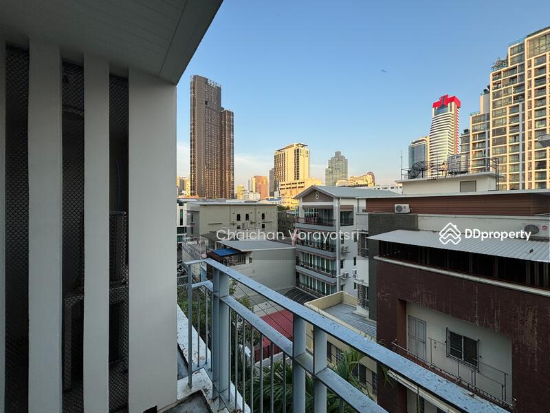For Sale - The Bangkok Sab Condominium, Bangkok