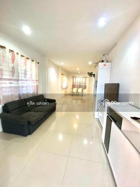 ให้เช่าทาวน์เฮ้าส์ ม.เซนสิริ แหลมฉบัง ศรีราชา, Chon Buri (Pattaya), Thung Suk La, Si Racha, Chon Buri (Pattaya), 3 Bedrooms, 100 sqm, Townhouse For Rent, by Dusit Saengfa, 10532670 - DDproperty.com
