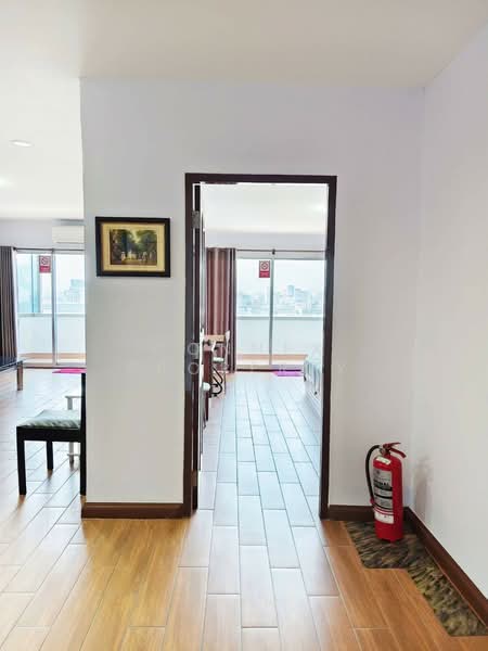 Sarin Place, Bangkok, Ratchadaphisek, Lat Yao, Chatuchak, Bangkok, 2 Bedrooms, 102 sqm, Condo For Sale, by Connex Property, 10545318 - DDproperty.com
