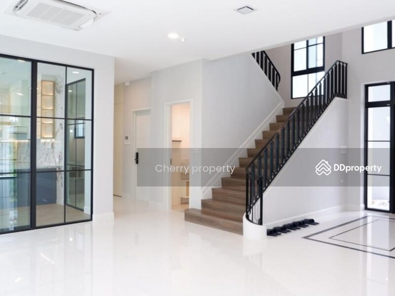 Nantawan Rama 9 - New Krungthepkreetha, Bangkok, Krungthep Kreetha Road, Saphan Sung, Bangkok, 5 Bedrooms, 608 sqm, Single Detached House For Sale, by Tamita Kongsoithong, 10550854 - DDproperty.com