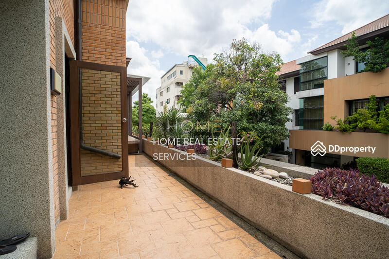 Baan Issara Rama 9, Bangkok, Soi Ramkhamhaeng 24 Yaek 26, Hua Mak, Bang Kapi, Bangkok, 4 Bedrooms, 527 sqm, Single Detached House For Sale, by HOME Real Estate Service, 10551569 - DDproperty.com