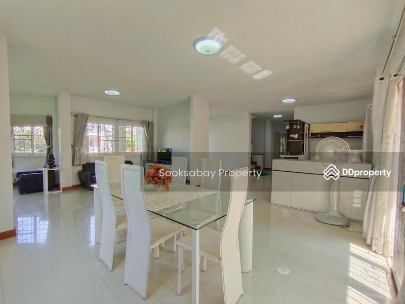 Corner House for sale just 15 minutes to Chiang Mai Airport, Chiang Mai, San Ton Pao, San Kamphaeng, Chiang Mai, 3 Bedrooms, 337 sqm, Single Detached House For Sale, by Nantawan Rattanapong, 10553422 - DDproperty.com