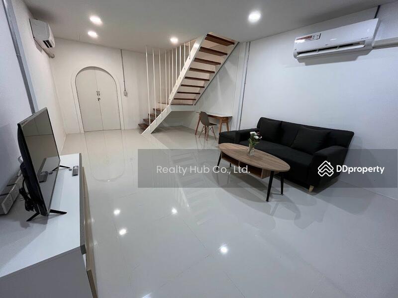 ให้เช่าทาวน์เฮ้าส์พึ่งรีโนเวทใหม่ ใกล้รถไฟฟ้า 50 เมตร สถานีพหลโยธิน 59 ธารทองนิเวศน์, Bangkok, สถานีพหลโยธิน59 พหลโยธิน, Anusaowari, Bang Khen, Bangkok, 2 Bedrooms, 120 sqm, Townhouse For Rent, by ฝากขายบ้าน ฝากขายบ้านมือสอง ฝากขายอสัง Realty HuB, 10554185 - DDproperty.com